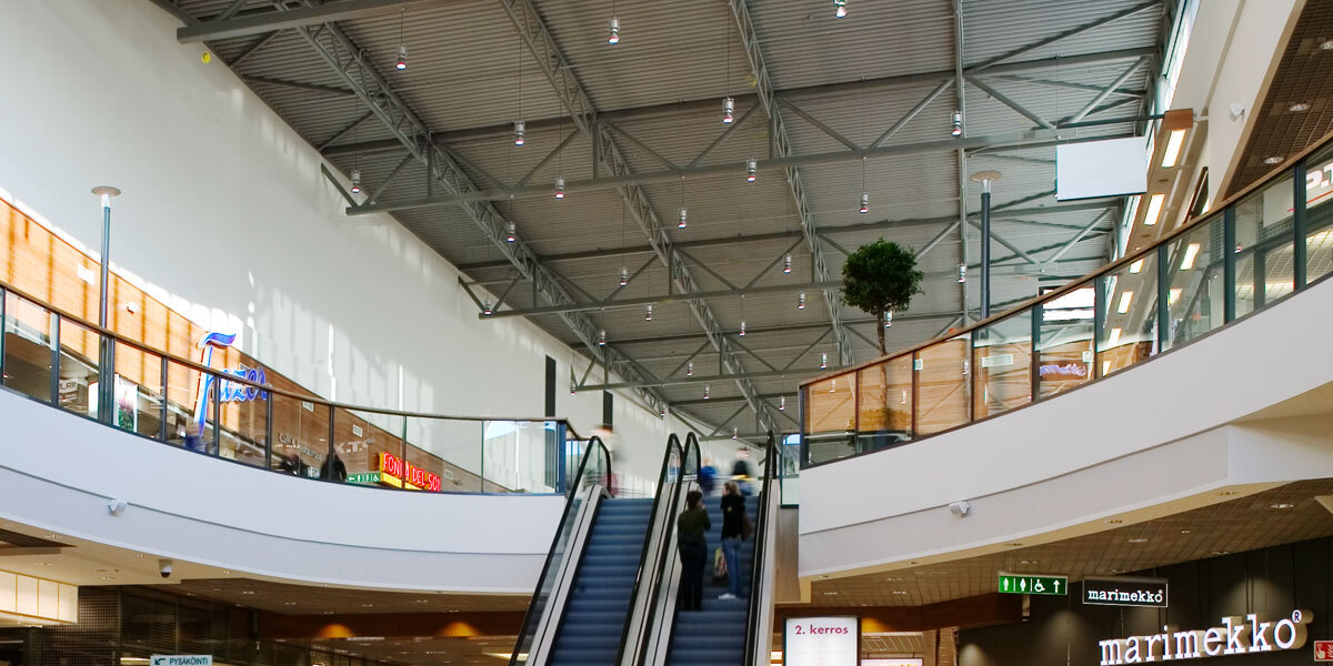 High volume of solids and low VOCs