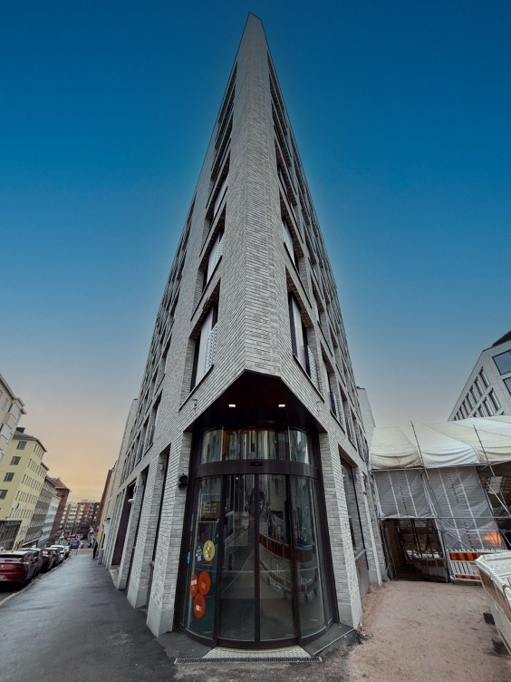 Lyyra building