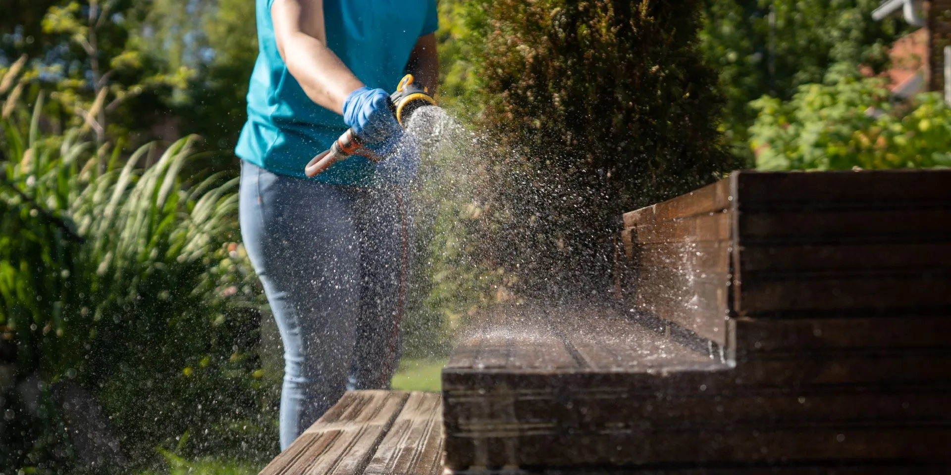 wooden deck maintenance 
