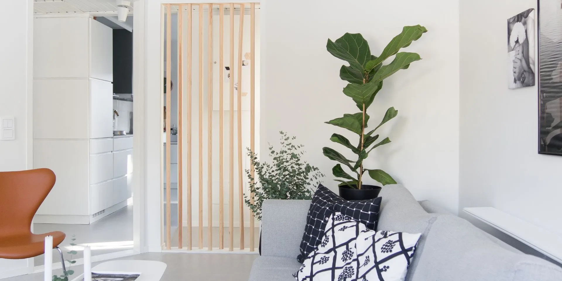 livingroom in tikkurila white